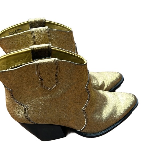 Womens Gold 'Bonnie' Cowgirl Boots by Chinese Laundry Size 8.5 - Picture 1 of 4